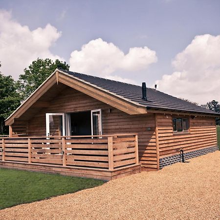 Fields End Lodges Doddington  Extérieur photo