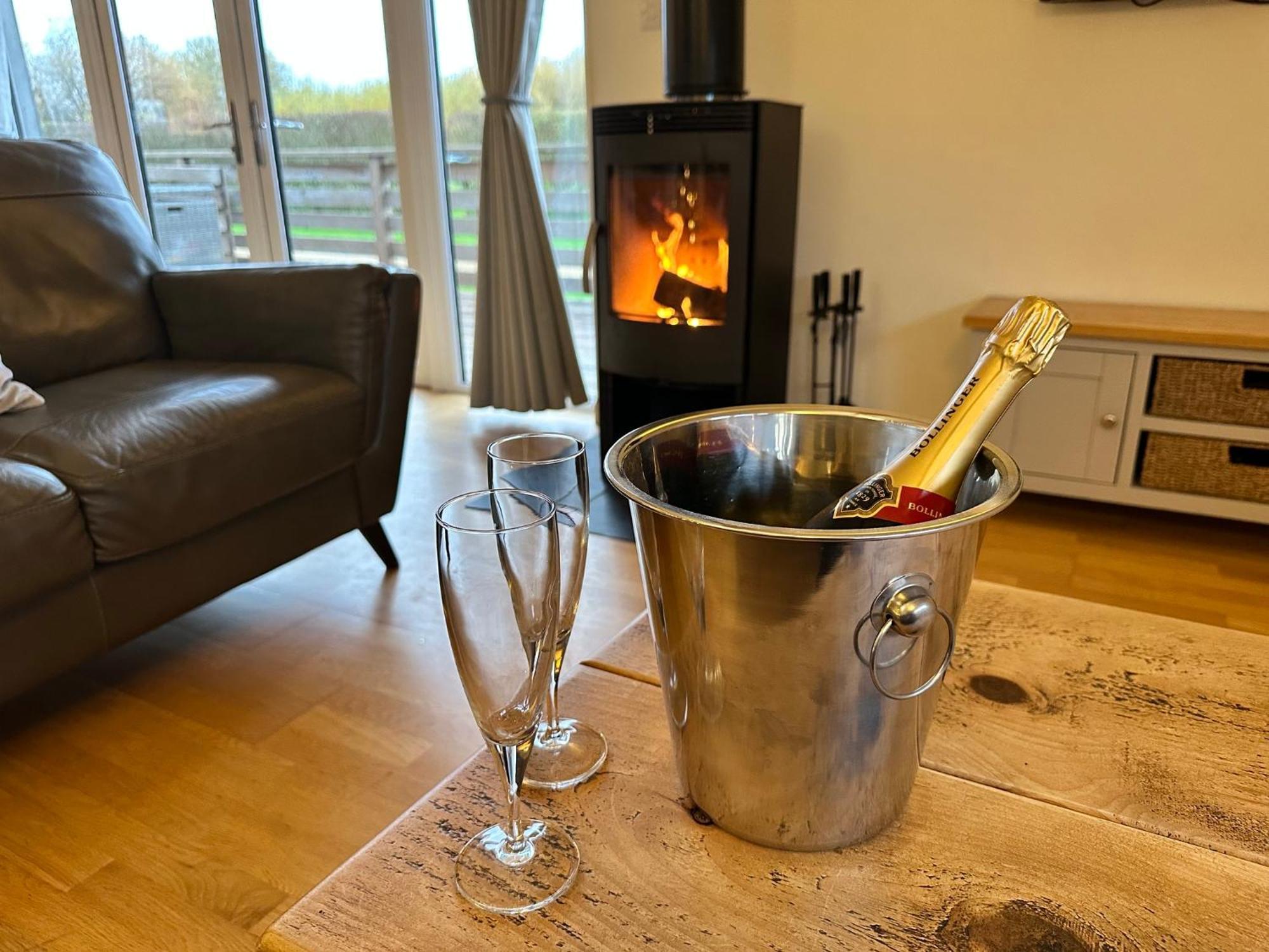Fields End Lodges Doddington  Extérieur photo