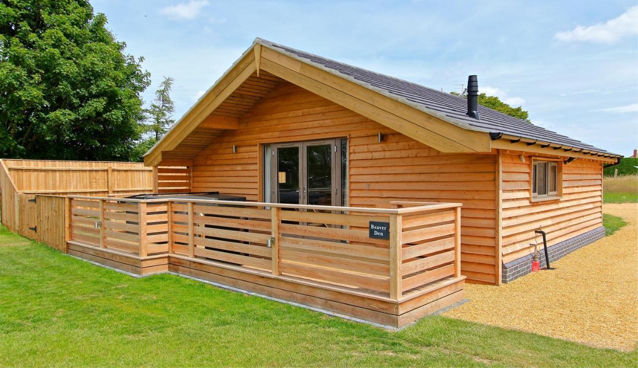 Fields End Lodges Doddington  Extérieur photo