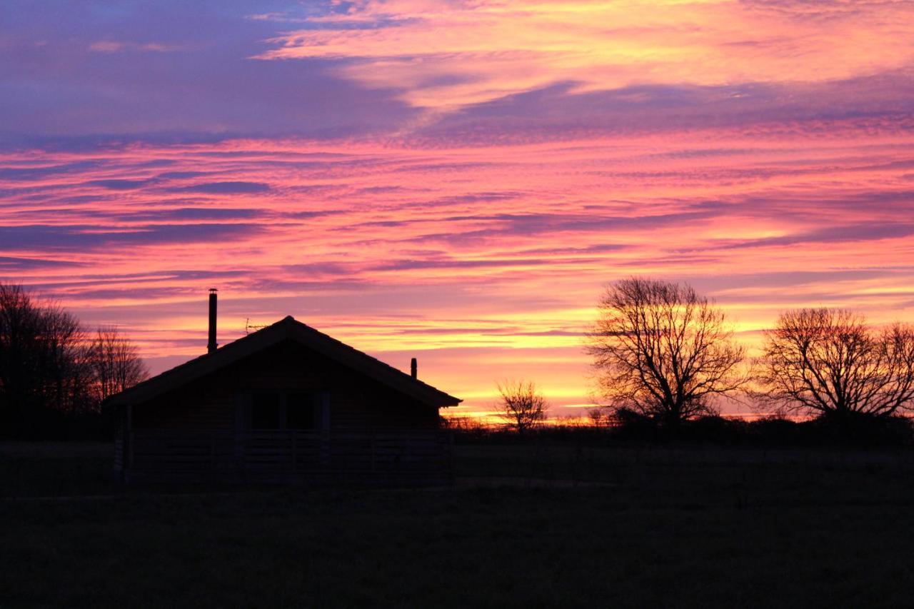Fields End Lodges Doddington  Extérieur photo