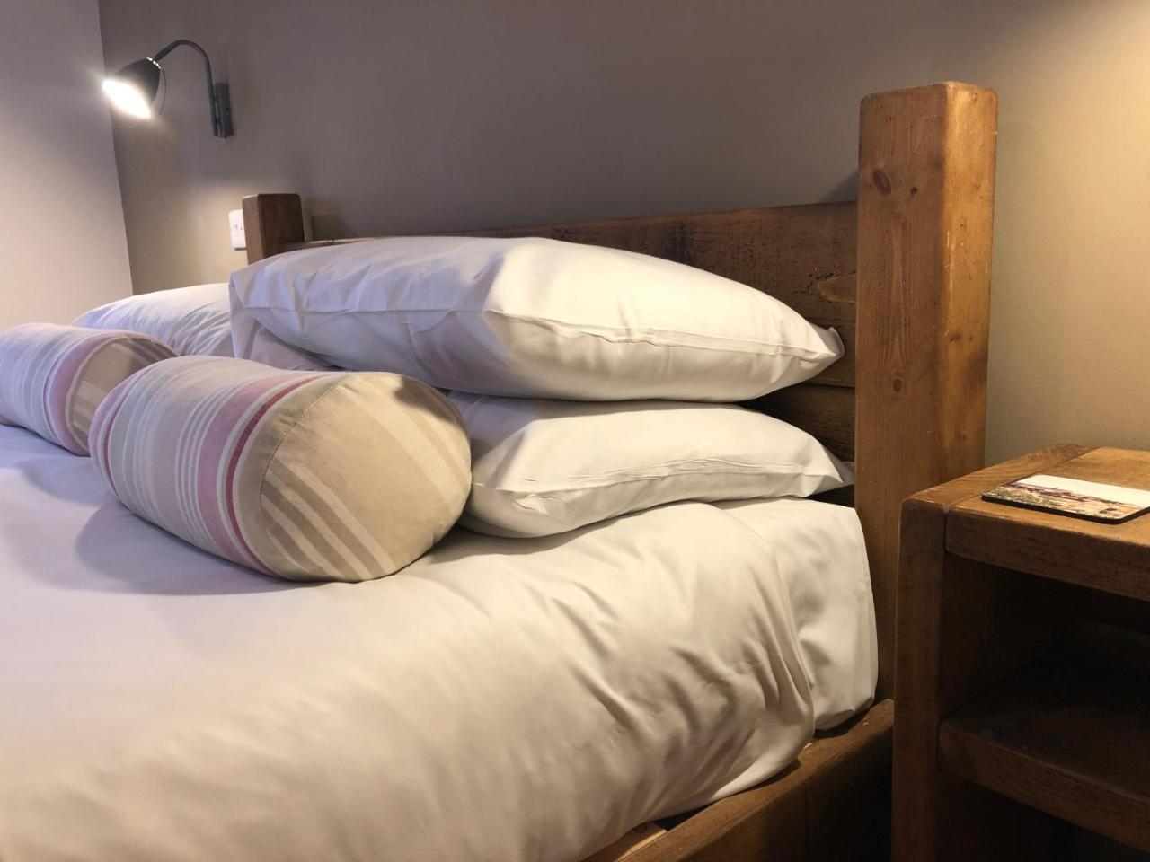 Fields End Lodges Doddington  Extérieur photo